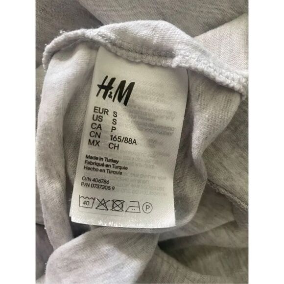 Snakeskin Mickey Mouse H&M Disney Tee Size small - Picture 5 of 6